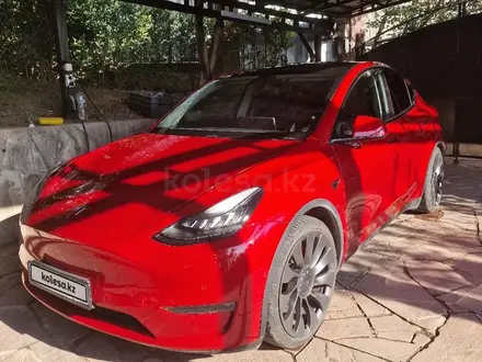 Tesla Model Y 2020 года за 31 500 000 тг. в Алматы