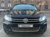 Volkswagen Touareg 2014 годаүшін13 700 000 тг. в Атырау – фото 3