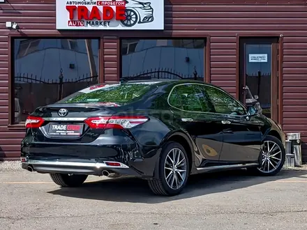 Toyota Camry 2023 года за 15 235 000 тг. в Караганда – фото 9