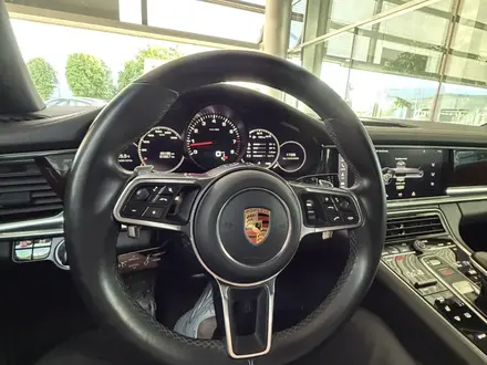 Porsche Panamera 2017 года за 39 890 000 тг. в Алматы – фото 8