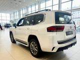 Toyota Land Cruiser Premium 2026 года за 73 000 000 тг. в Астана – фото 5