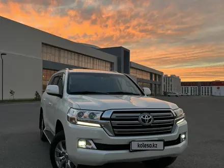 Toyota Land Cruiser 2021 года за 33 000 000 тг. в Актау