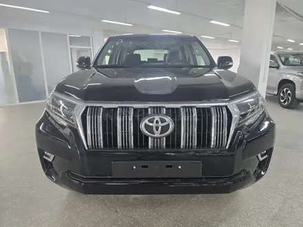 Toyota Land Cruiser Prado 2023 года за 32 000 000 тг. в Актобе
