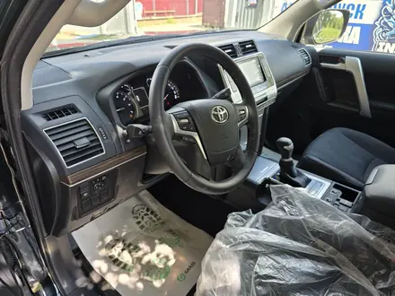 Toyota Land Cruiser Prado 2023 года за 32 000 000 тг. в Актобе – фото 10