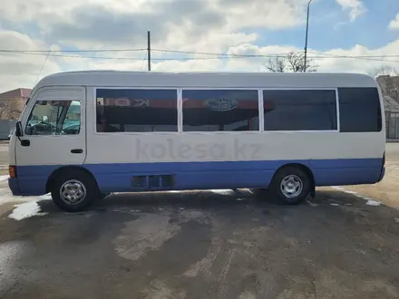 Toyota  Coaster 2008 года за 8 500 000 тг. в Атырау – фото 7