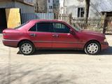 Mercedes-Benz C 220 1995 года за 2 200 000 тг. в Жезказган – фото 2