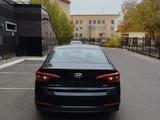 Hyundai Sonata 2015 года за 7 800 000 тг. в Астана – фото 4