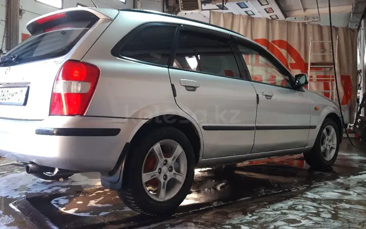 Mazda 323 2001 годаүшін1 700 000 тг. в Караганда