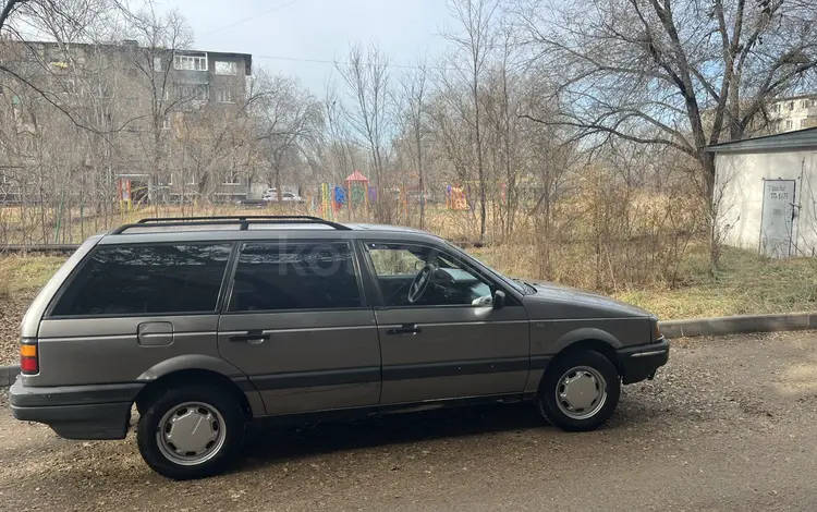 Volkswagen Passat 1992 годаfor1 150 000 тг. в Караганда