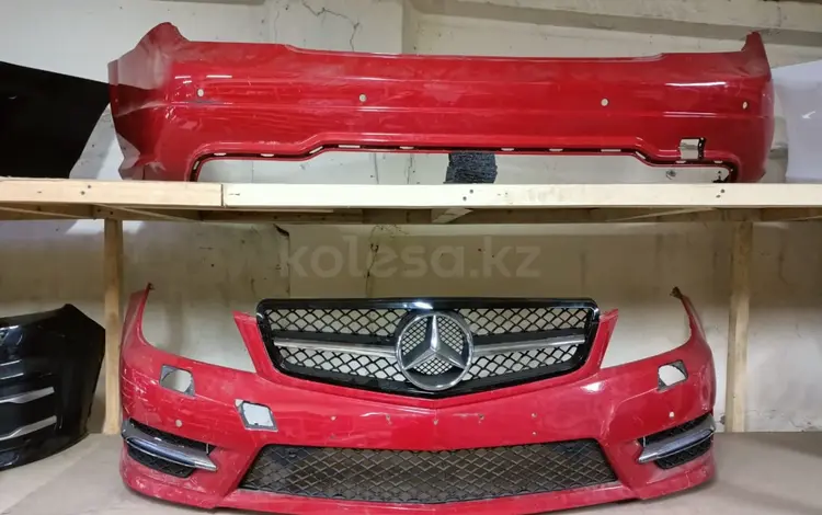 Передний и задний бампер Mercedes W204 AMG за 350 000 тг. в Алматы