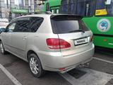 Toyota Avensis Verso 2002 годаүшін4 700 000 тг. в Алматы – фото 3