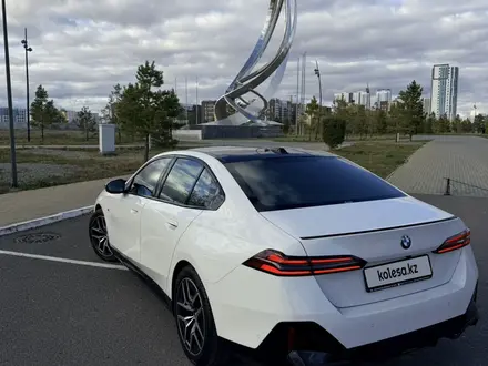 BMW 520 2024 года за 31 500 000 тг. в Астана – фото 11