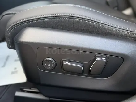 BMW 520 2024 года за 31 500 000 тг. в Астана – фото 25