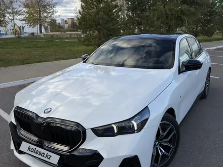 BMW 520 2024 года за 31 500 000 тг. в Астана