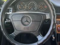 Mercedes-Benz E 280 1994 года за 2 600 000 тг. в Тараз