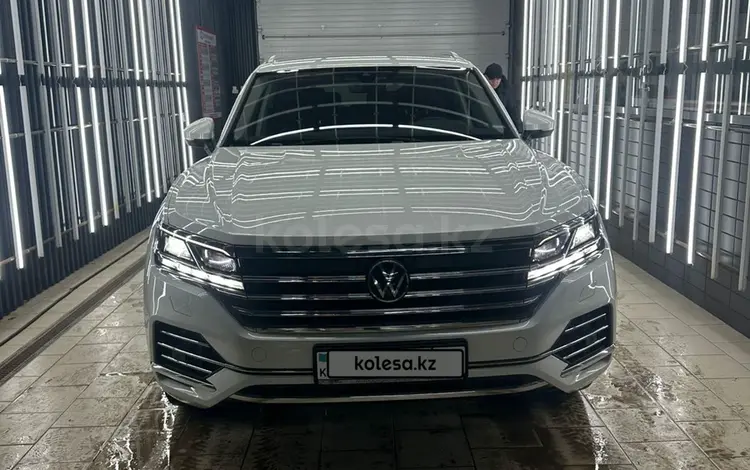 Volkswagen Touareg 2021 годаүшін27 000 000 тг. в Астана