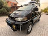 Mitsubishi Delica 1995 годаүшін4 200 000 тг. в Алматы – фото 2