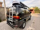 Mitsubishi Delica 1995 годаүшін4 200 000 тг. в Алматы – фото 4