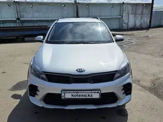 Kia Rio X-Line, 2021