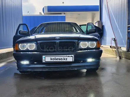 BMW 728 1998 года за 2 800 000 тг. в Алматы – фото 10