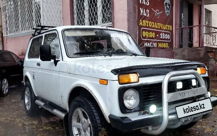 ВАЗ (Lada) Lada 2121 2000 годаүшін1 700 000 тг. в Уральск