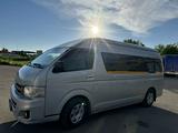 Toyota Hiace 2013 годаfor14 300 000 тг. в Уральск