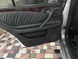 Mercedes-Benz E 280 2000 года за 5 400 000 тг. в Тараз – фото 5
