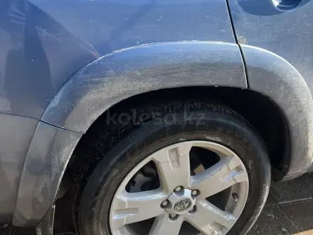 Toyota RAV4 2005 года за 6 000 000 тг. в Актобе – фото 5