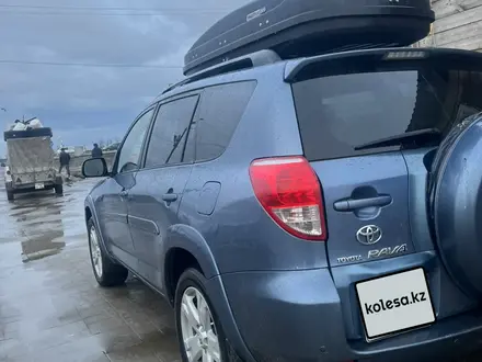 Toyota RAV4 2005 года за 6 000 000 тг. в Актобе – фото 14