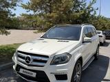 Mercedes-Benz GL 500 2013 года за 18 500 000 тг. в Шымкент – фото 2