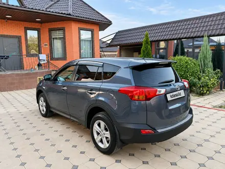 Toyota RAV4 2016 года за 10 000 000 тг. в Алматы – фото 9