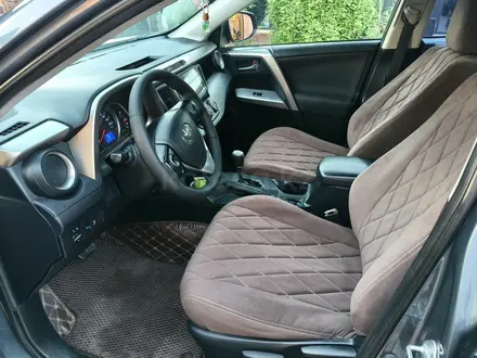 Toyota RAV4 2016 года за 10 000 000 тг. в Алматы – фото 12