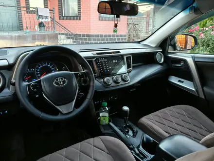 Toyota RAV4 2016 года за 10 000 000 тг. в Алматы – фото 11