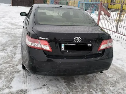 Toyota Camry 2011 года за 7 500 000 тг. в Атырау – фото 5