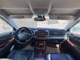 Toyota Camry 2005 года за 6 500 000 тг. в Жанаозен – фото 3