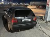 Volkswagen Golf 1993 года за 1 300 000 тг. в Актау – фото 3
