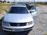 Volkswagen Passat 1997 года за 2 500 000 тг. в Кентау – фото 3