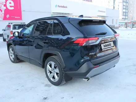 Toyota RAV4 2020 года за 15 100 000 тг. в Кокшетау – фото 4