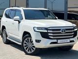 Toyota Land Cruiser 2023 года за 57 750 000 тг. в Уральск – фото 3