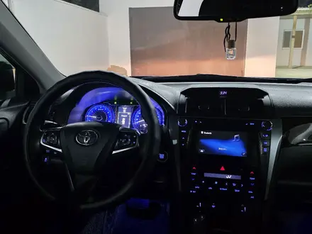 Toyota Camry 2016 года за 11 500 000 тг. в Жанаозен – фото 9