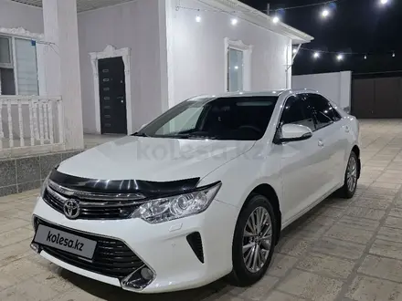 Toyota Camry 2016 года за 11 500 000 тг. в Жанаозен