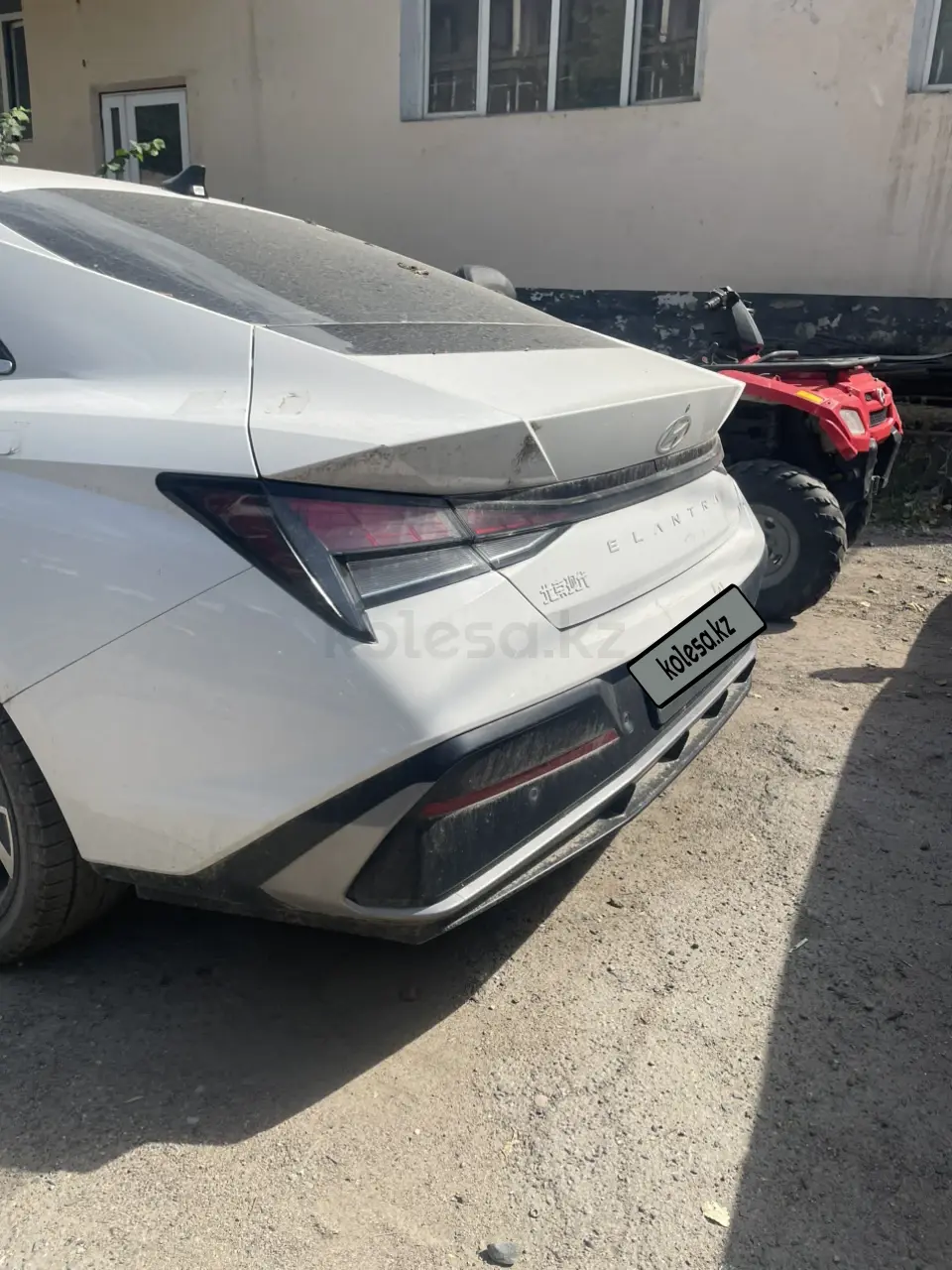 Hyundai Elantra, 2024