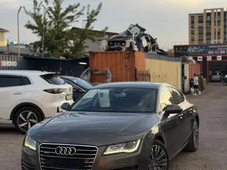 Audi A7, 2011