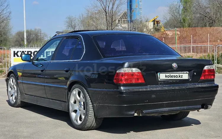 BMW 730 1995 года за 2 100 000 тг. в Алматы