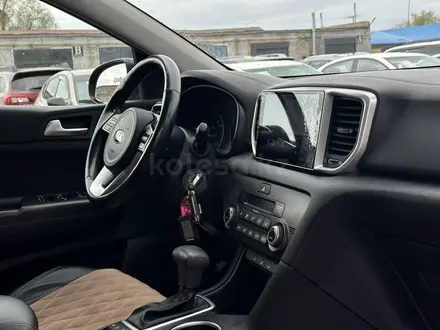 Kia Sportage 2021 года за 10 000 000 тг. в Актобе – фото 11