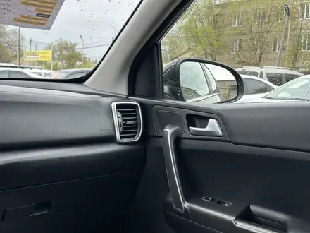 Kia Sportage 2021 года за 10 000 000 тг. в Актобе – фото 16