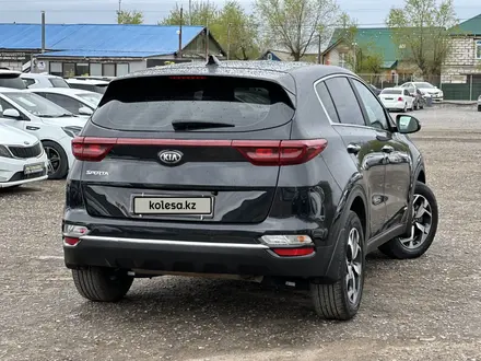 Kia Sportage 2021 года за 10 000 000 тг. в Актобе – фото 5