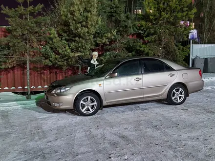 Toyota Camry 2003 года за 5 600 000 тг. в Петропавловск – фото 3