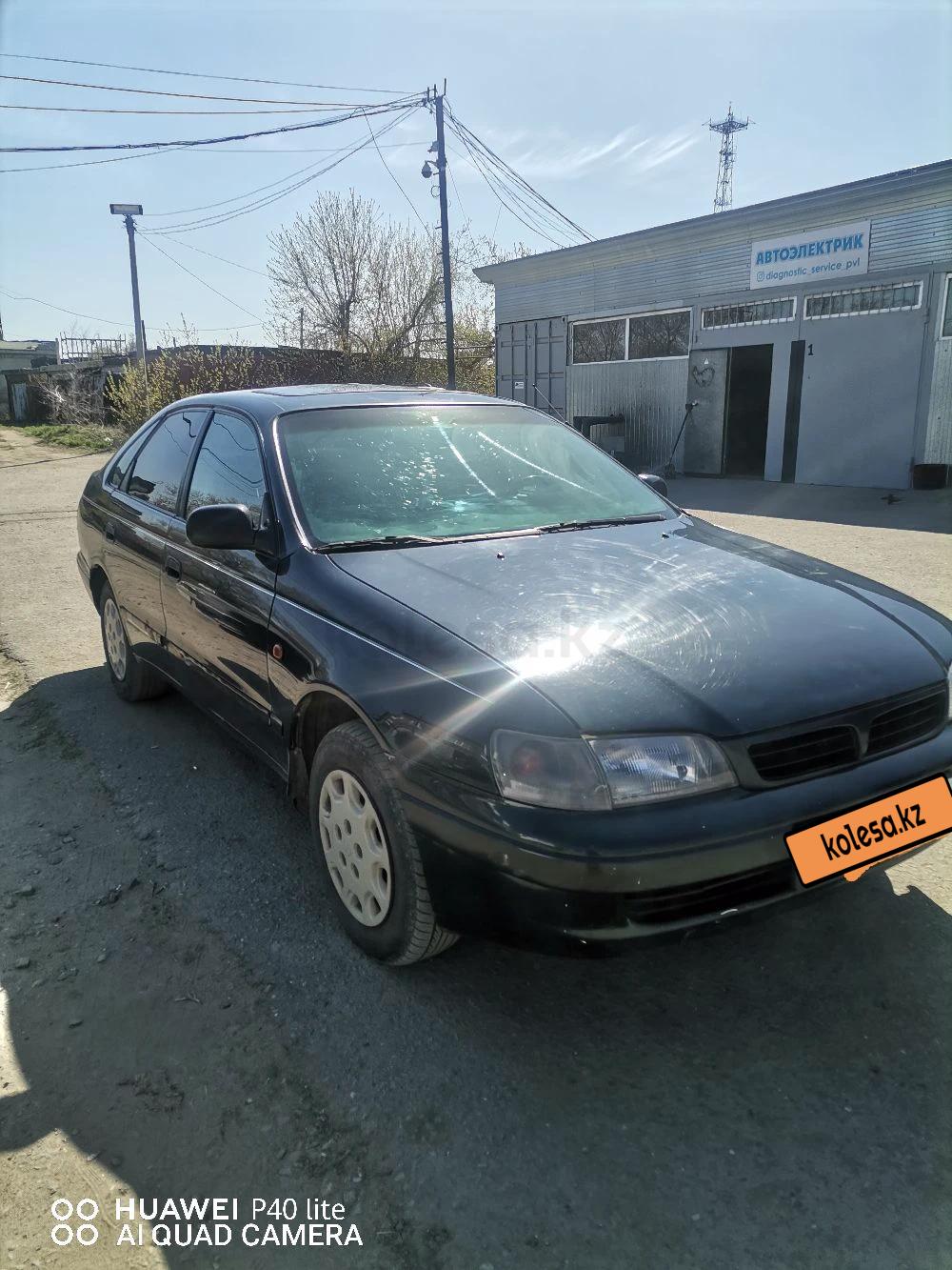 Toyota Carina E 1995 г.