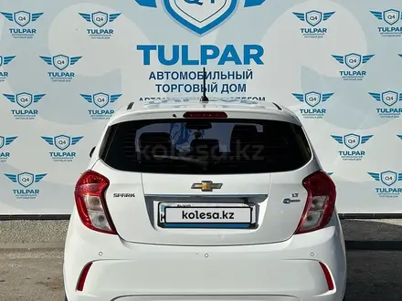 Chevrolet Spark 2018 года за 4 800 000 тг. в Туркестан – фото 2